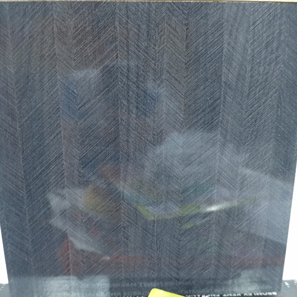 Melamine Block Board Two Sides, Dark Grey ( Gloosy & Matt ) 1220X2440X18MM - 7560
