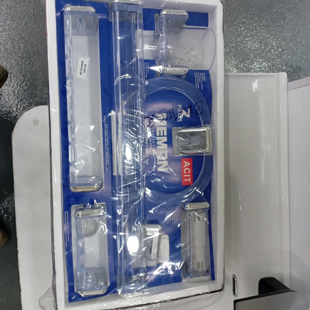 PVC Accessories Set (7pcs), CP/Cyrstal, Memon