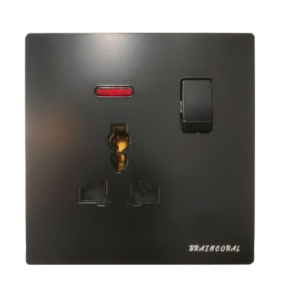 Socket - 1gang 1 way + 3pin Universal, LK4048 86x86mm 13A250V, Black