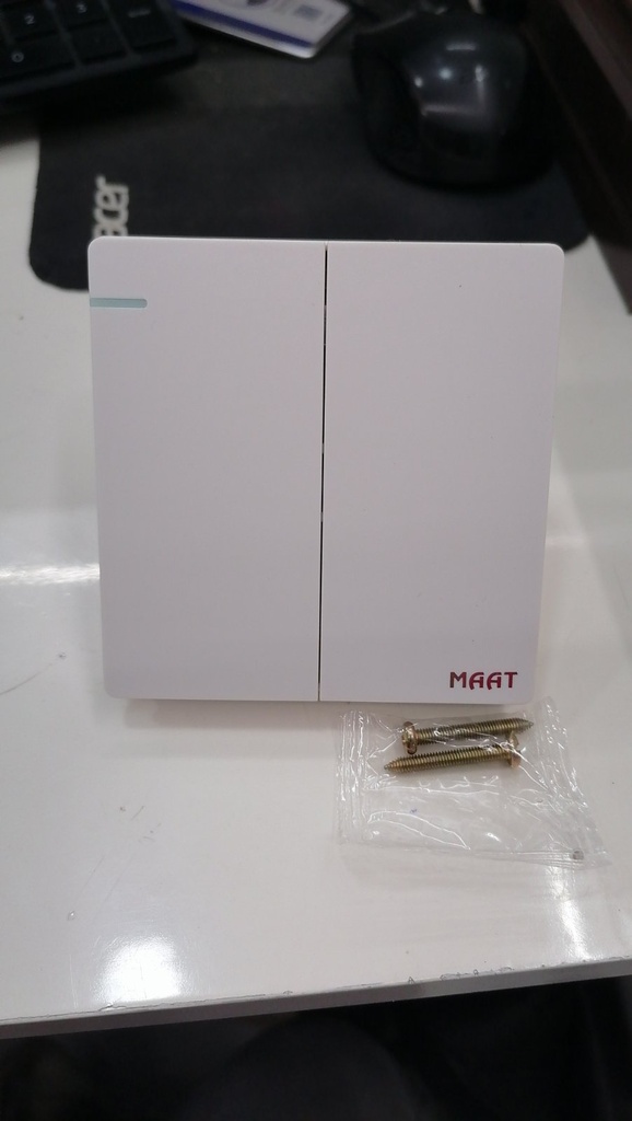2 GANG 2 WAY SWITCH  WHITE  
Box Code: METQ52Q/2Y