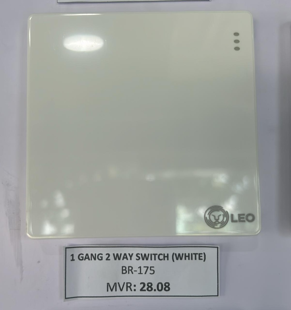 Switch -1gang 2way D1002 86x86mm 16A250V pure white color