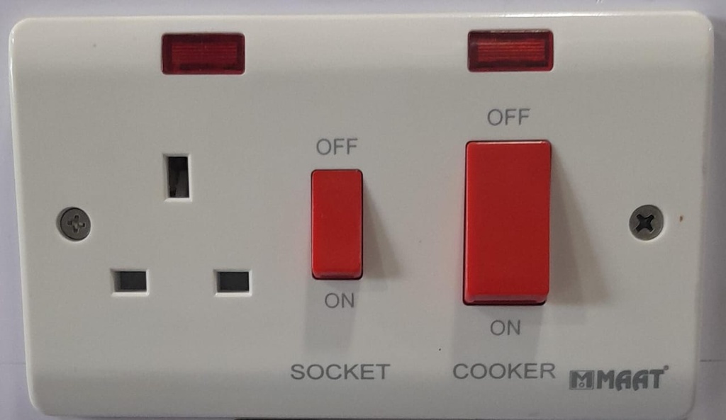45A COOKER SOCKET+13A SWITCH SOCKET
Box Code: Z331