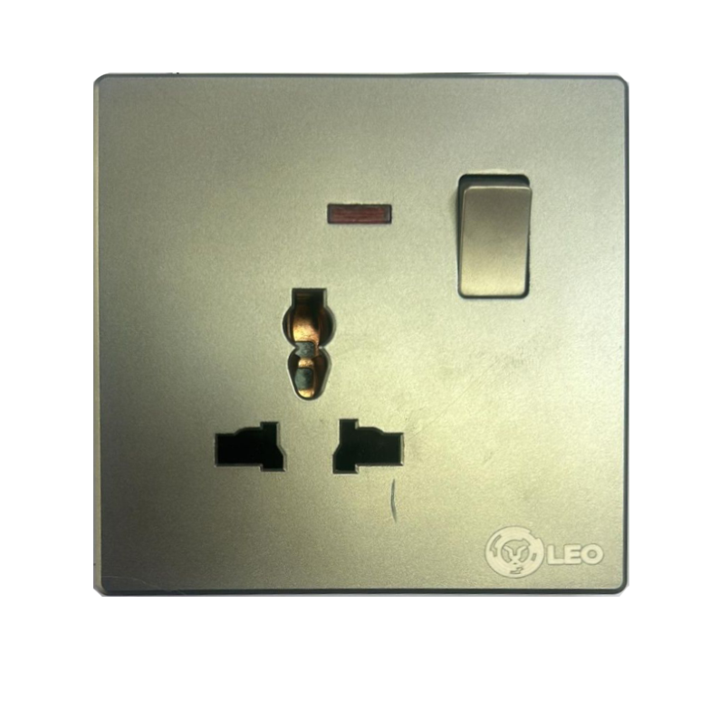 Three Pin - 1gang 1way + 3pin universal socket D2047, 86x86mm 13A250V