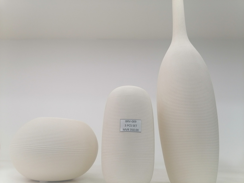 Ceramic Vase T658-01 (9.5cm*37.5cm)
(9.5cm*15.5cm) (15.5cm*7.5cm)