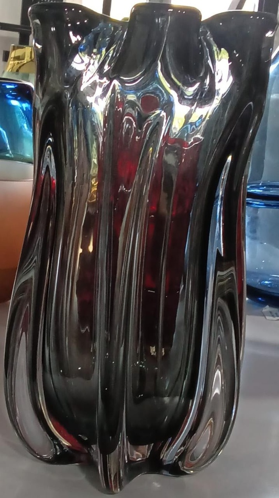 Ceramic Vases T20209 (18*29) 4.3kg