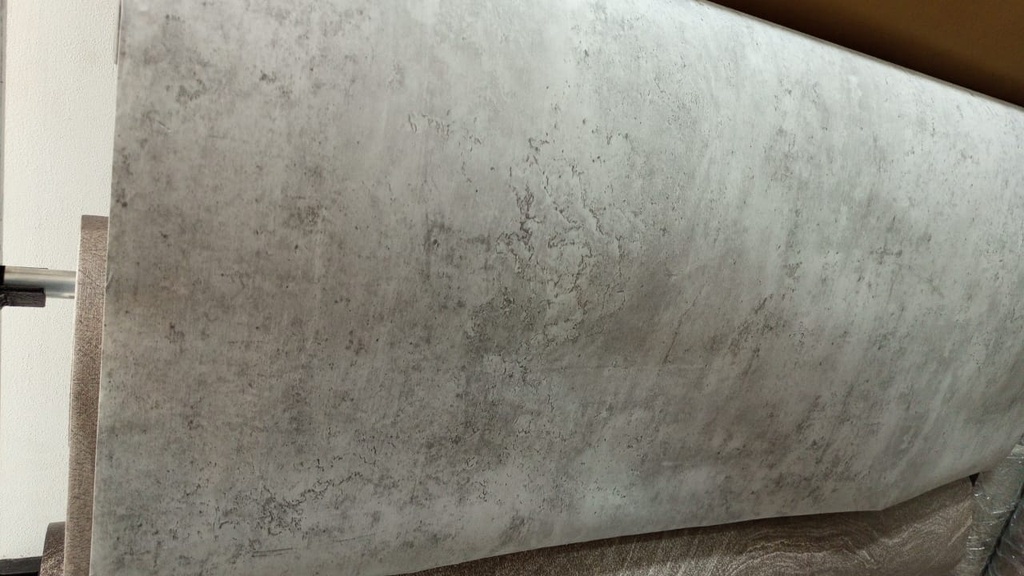 "KL12#，sticking wallpaper Thickness: 0.14mm
Size:  1.22*50M"