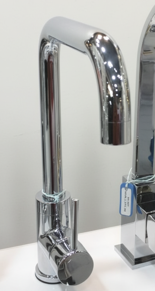 Lever U-Shaped - Height (mm): 361Spout height (mm): 279Spout reach (mm): 210Box Code: A1-14