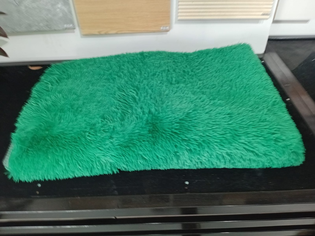 Rug Polyester 160x200CM