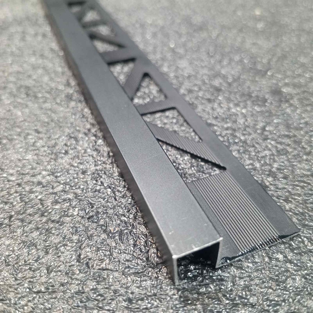 Tile trim Matt Black TYA372