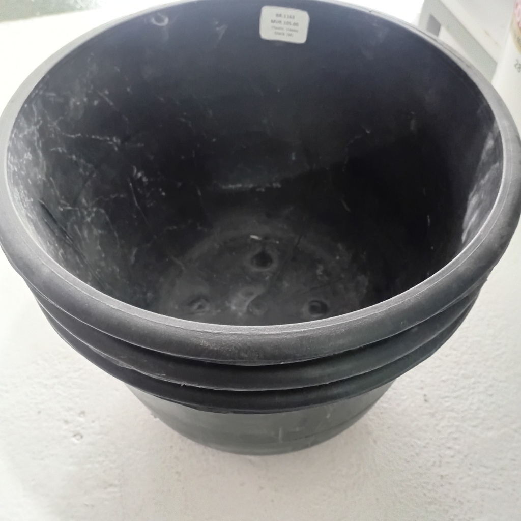 Plastic Vases - Black (M)