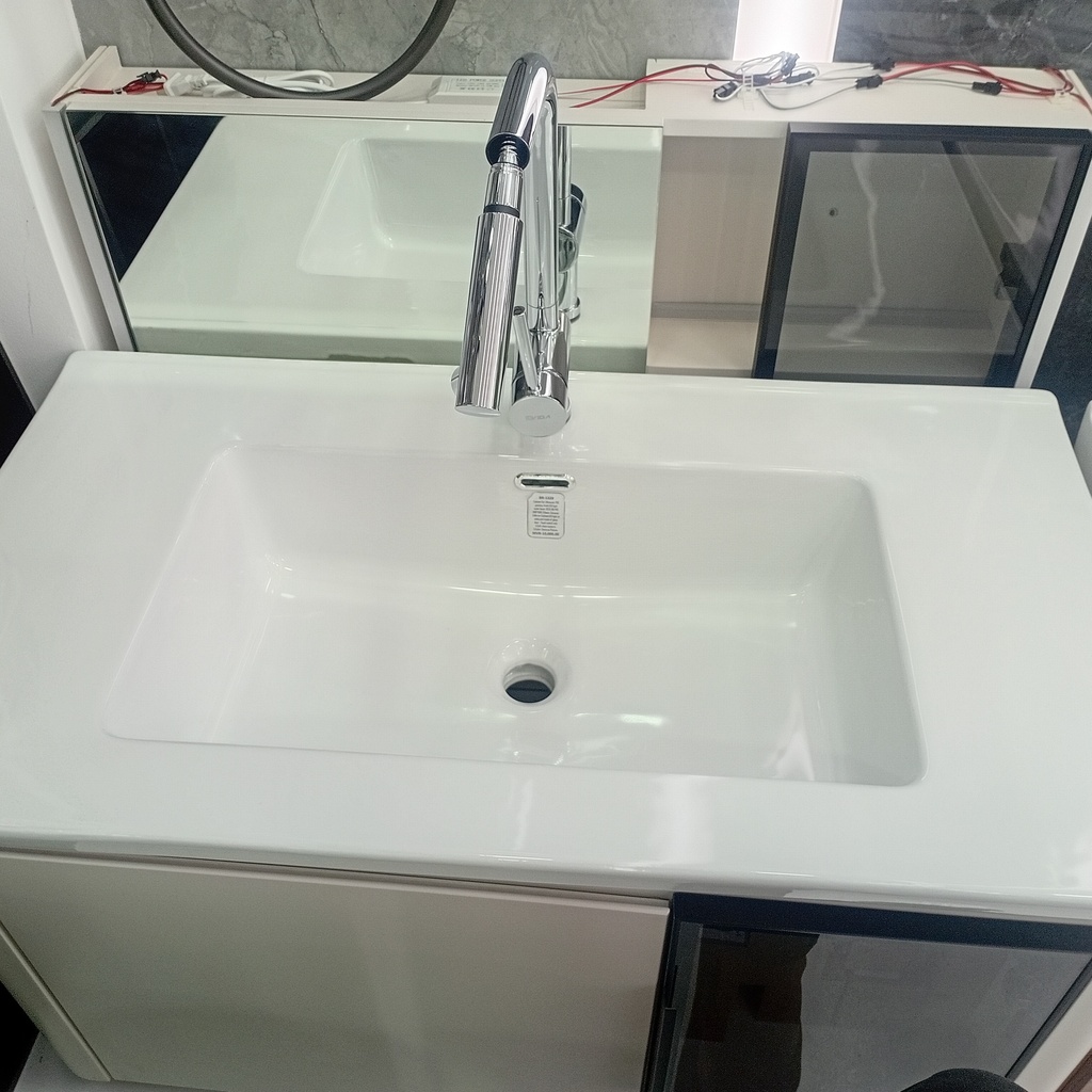 Bathroom Vanity Set - Cream White