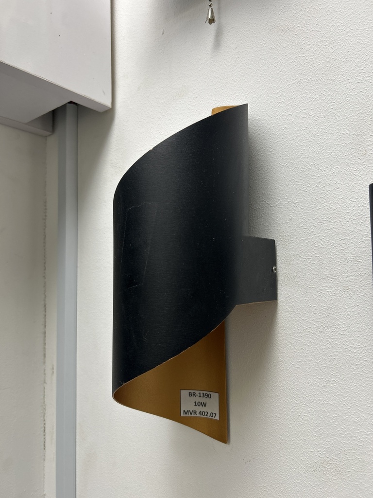 Outdoor light 1093#, 10W, 6000K, AC85-265V, Aluminium+Glass, 275*100*100mm, Blackgold