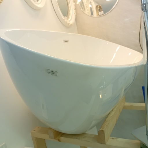 [BT-GW-003] "3-5mm acrylic 
 no faucet
s/s overflow 
brass   drainage
stainless steel frame with adjustable feet"
1700*800*580
Box Code: FB-5005