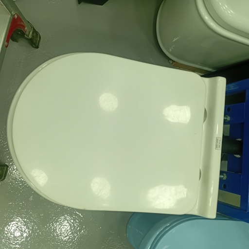 [TS-W-009] P-trap,180mm washdown wall-hung toilet"570*370*410 white Box Code: BH 0108