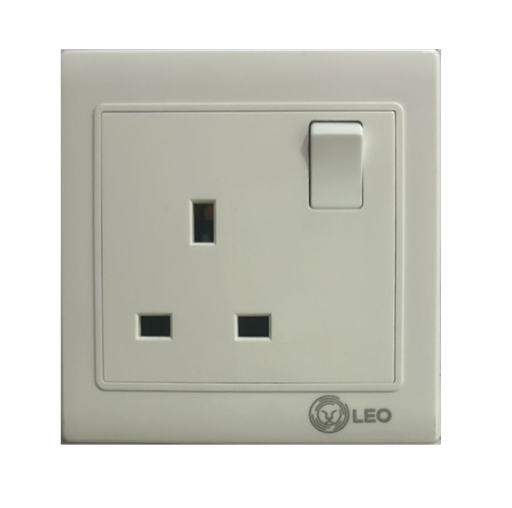 [BR-167] Three Pin - 13A UK socket LK4056, 86x86mm 13A250V