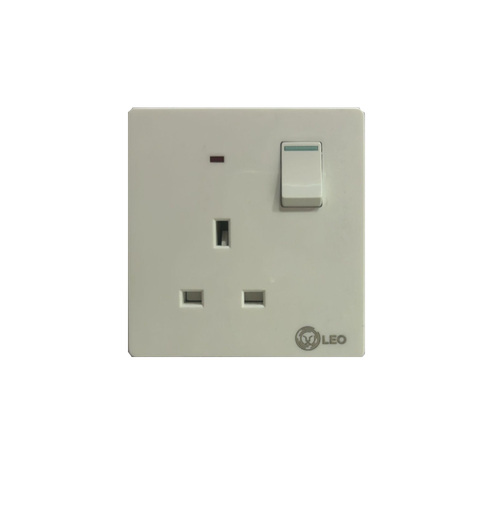 [BR-194] Three Pin - Doubel pole 13A socket with switch D1055, 86x86mm 13A250V