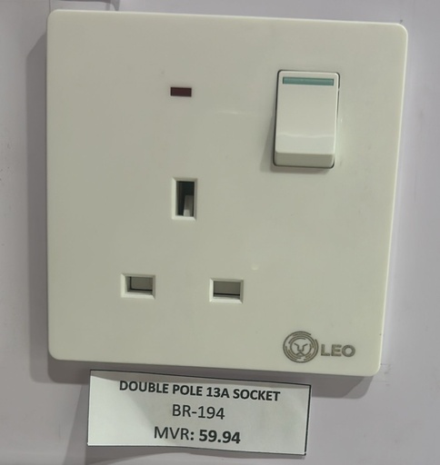[BR-194] Three Pin - Doubel pole 13A socket with switch D1055, 86x86mm 13A250V