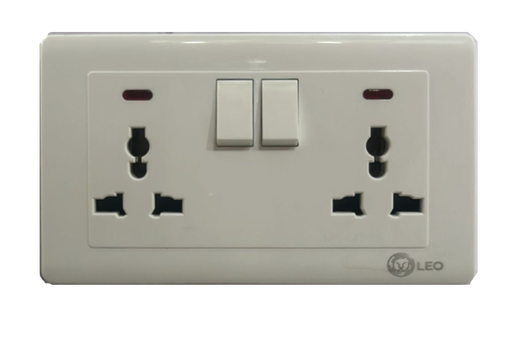 [BR-172] Three Pin - double 3pin socket LK4048, 86x86mm 13A250V