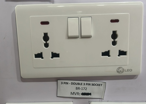 [BR-172] Three Pin - double 3pin socket LK4048, 86x86mm 13A250V